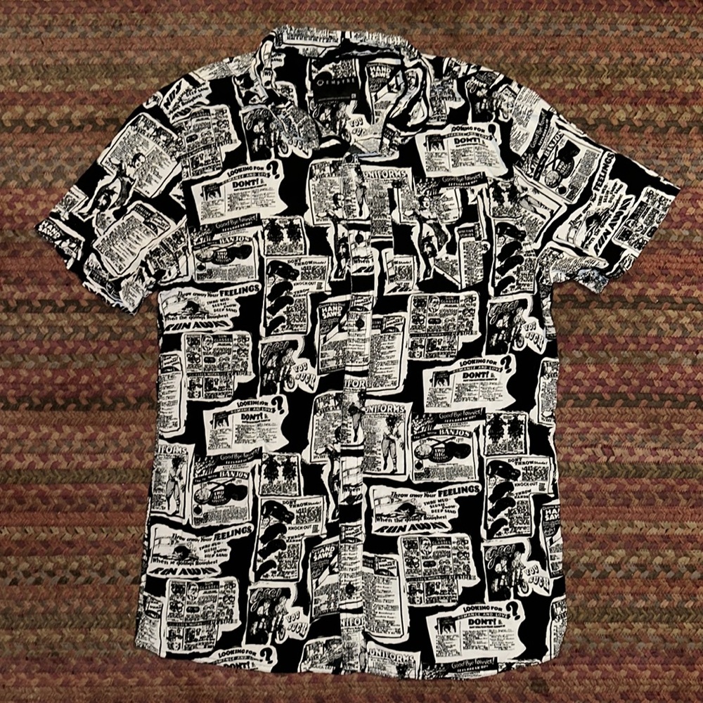 EMPYRE NEWSPAPER AD PRINT SHORT SLEEVE BUTTON UP POLO